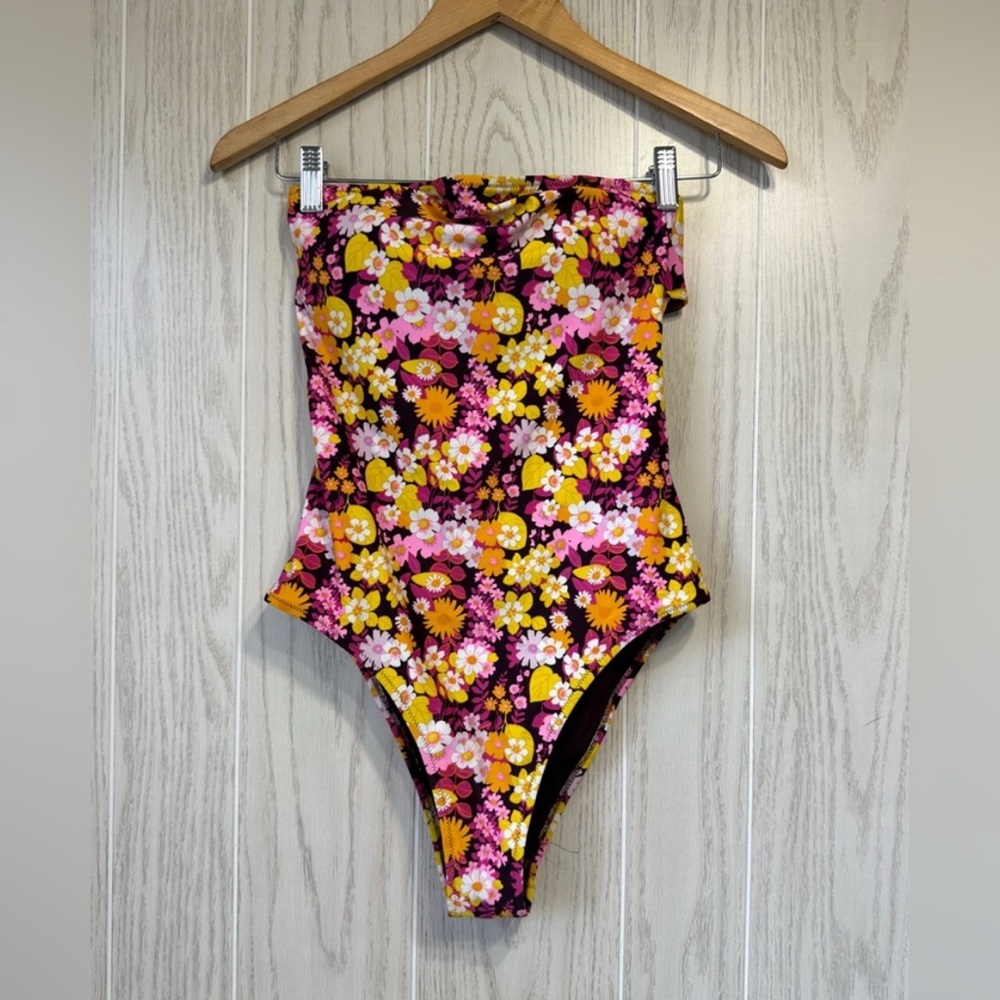 Aerie Floral One Piece Swimsuit Size M Strapless EUC